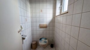 WC Büro Obergeschoss